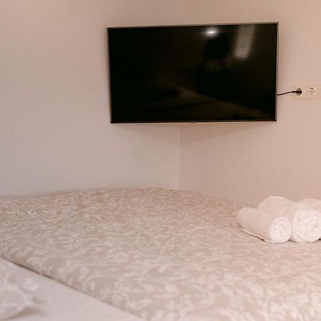 2Nd Hvar Home Apartments Hvar Town Exterior photo