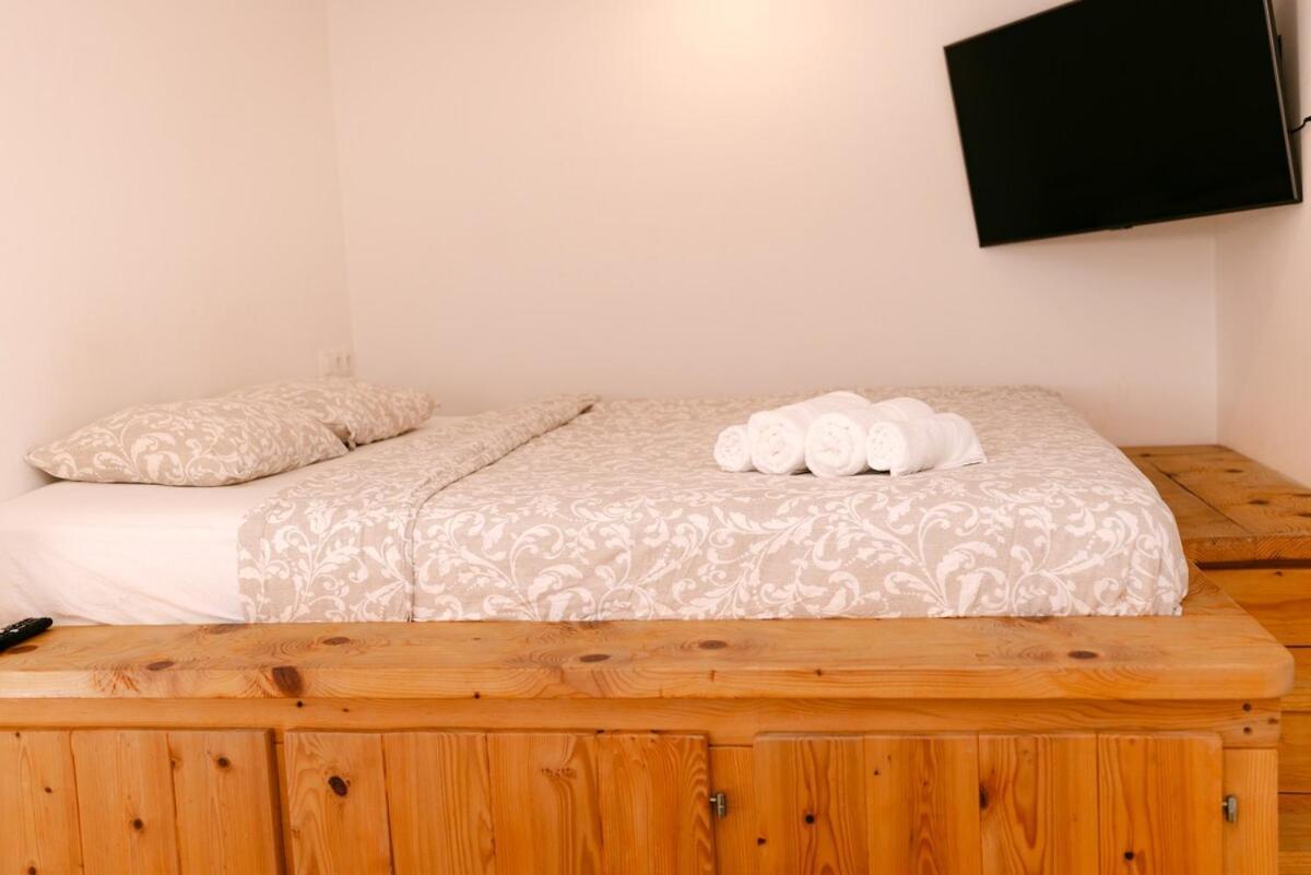 2Nd Hvar Home Apartments Hvar Town Exterior photo